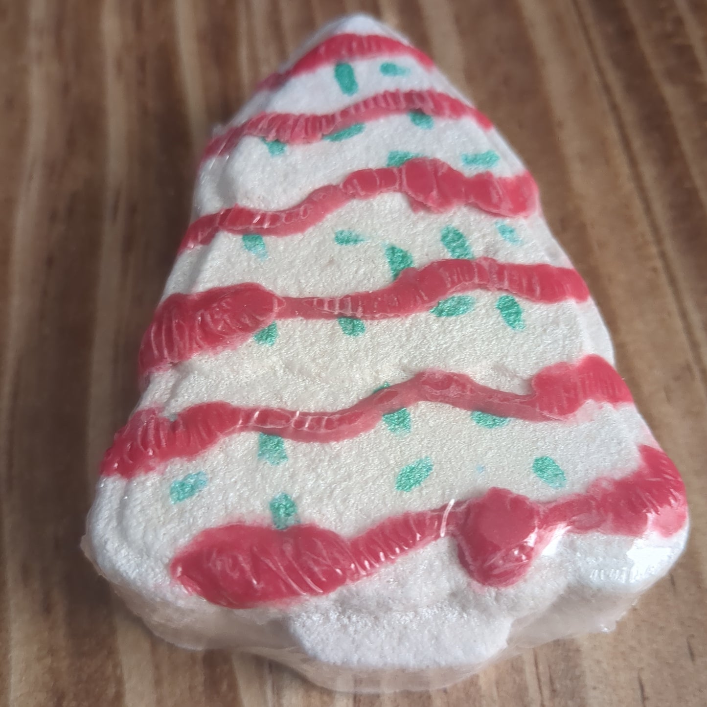 Large Bath Bomb - Christmas Tree Cake