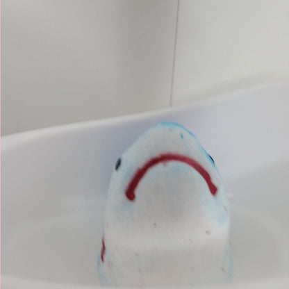 Large Bath Bomb - Shark Bite